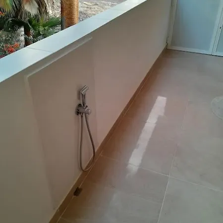 Teidemar, En El Sur De Tenerife 圣地亚哥港